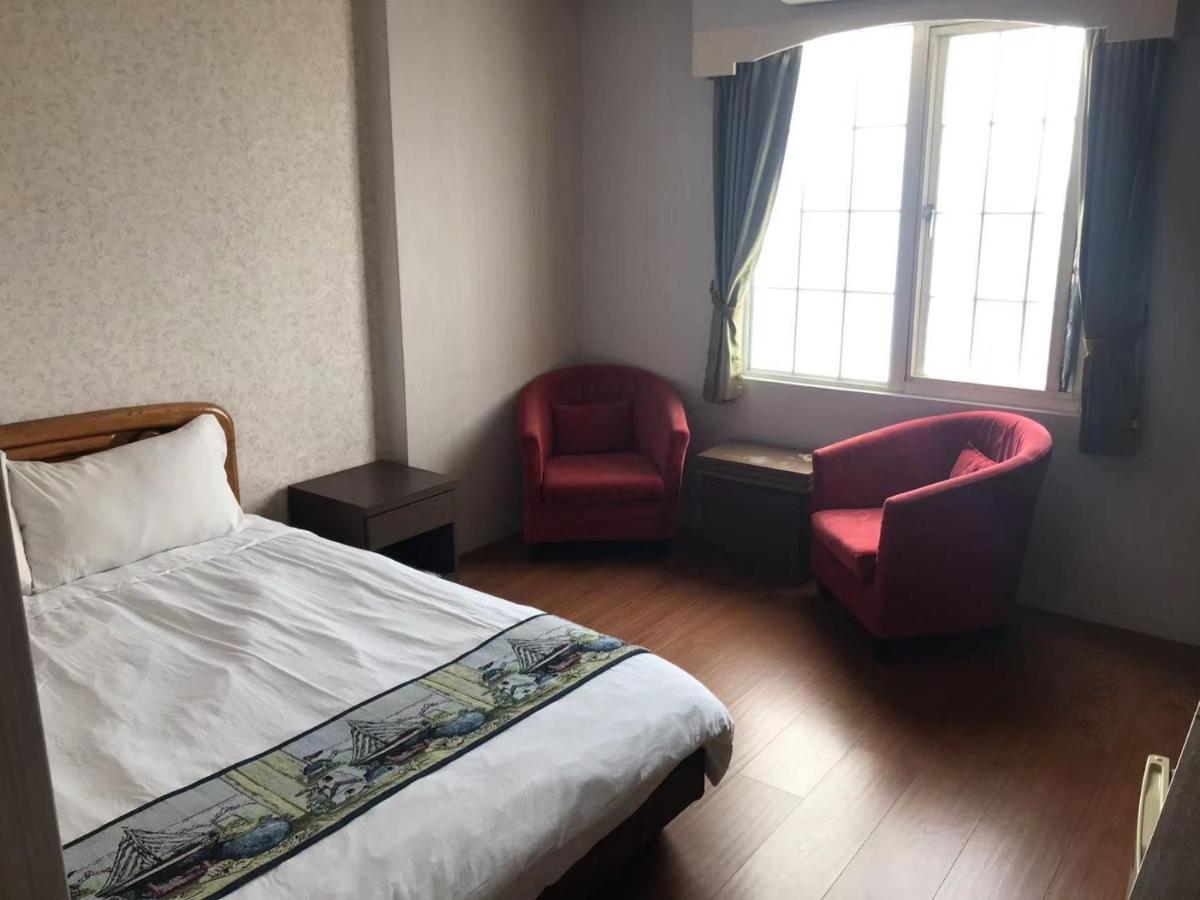 ג'ינהו Red Roof B&B מראה חיצוני תמונה