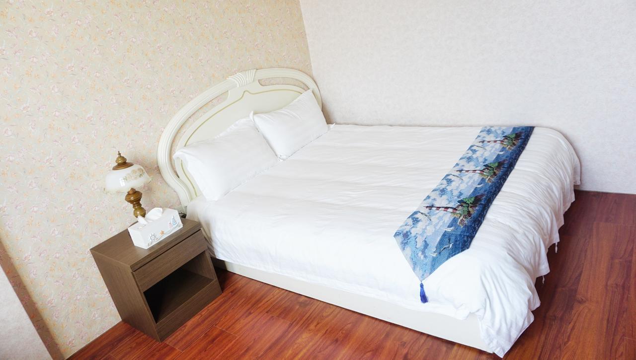 ג'ינהו Red Roof B&B מראה חיצוני תמונה